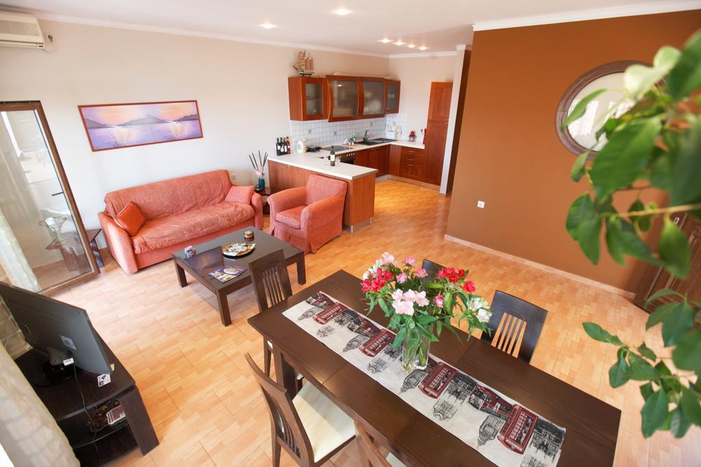 Panorama Apartments Plomari Room photo
